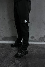 Load image into Gallery viewer, Black Drawstring Cargo Pant
