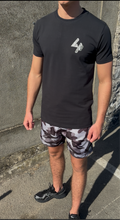 Load image into Gallery viewer, Black T shirt Camo LH
