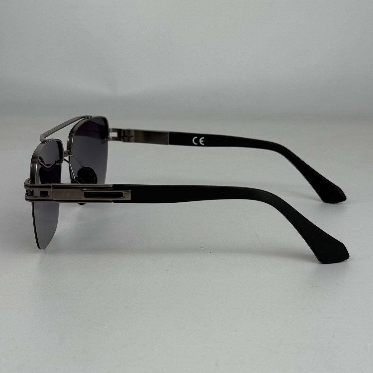 LH Mono Slate Sunglasses - Grey / Black