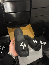 Load image into Gallery viewer, BLACK/WHITE LOGO SILDES
